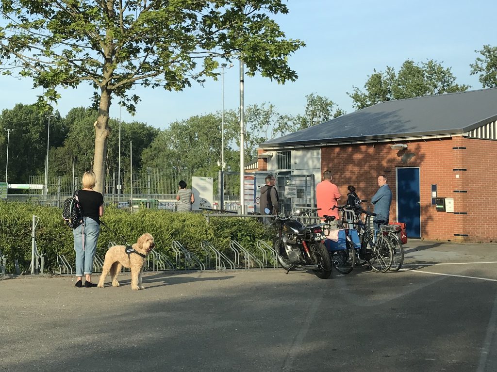 Ouders moeten buiten wachten!